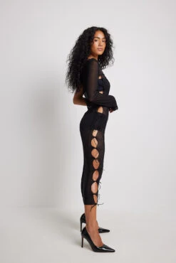 Robe à Lacer 10 Robe à Lacer -Lady Doux Soldes Magasin all over lacing detail dress 1686 000112 0002 01c