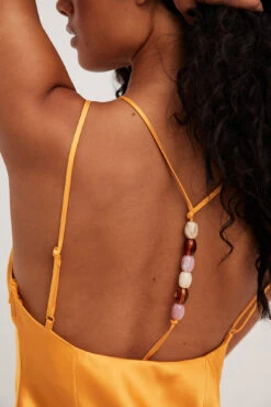 Robe En Satin à Détail Au Dos -Lady Doux Soldes Magasin back detail satin dress 1796 000039 0024 25984 02