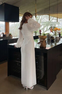 Maxi Robe à Manches Ballon -Lady Doux Soldes Magasin balloon sleeve button detail maxi dress 1736 000610 4070 editorial