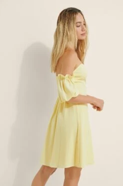 Robe Bandeau À Manches Bouffantes 5 Robe Bandeau À Manches Bouffantes -Lady Doux Soldes Magasin buona lima puff sleeve bandeau dress 1681 000044 0024 02k