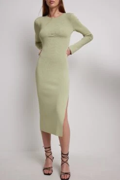 Robe à Dos Ouvert Avec Armatures 18 Robe à Dos Ouvert Avec Armatures -Lady Doux Soldes Magasin cup detailed open back dress 1776 000008 301418252