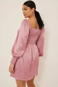 Mini Robe Satin -Lady Doux Soldes Magasin cups detail strucutured satin mini dress 1017 001522 011525072