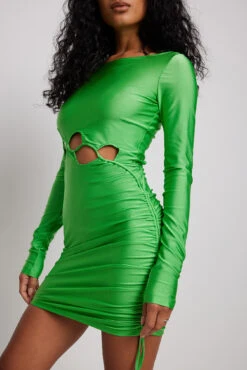 Robe Mini Détails Découpés 15 Robe Mini Détails Découpés -Lady Doux Soldes Magasin cut out detail mini dress 1787 000013 00102407