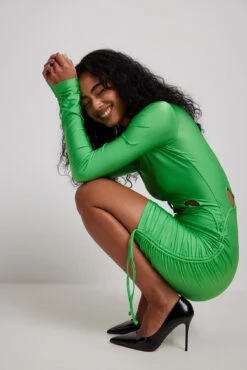 Robe Mini Détails Découpés 13 Robe Mini Détails Découpés -Lady Doux Soldes Magasin cut out detail mini dress 1787 000013 00102429