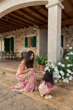 Robe Dos Plongeant à Imprimé -Lady Doux Soldes Magasin deep back printed maxi dress 1766 000025 0689 01 editorial