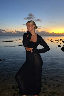 Robe Longue à Décolleté Profond