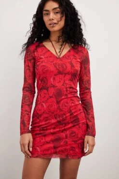 Robe Courte En Tulle à Décolleté Profond Et Bretelles -Lady Doux Soldes Magasin deep neckline strap mesh mini dress 1018 010315 613520474