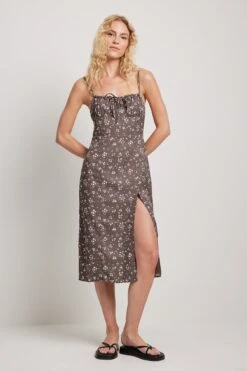 Robe Mi-longue à Cordon De Serrage Sur La Poitrine -Lady Doux Soldes Magasin drawstring chest midi dress 1014 001409 87873649