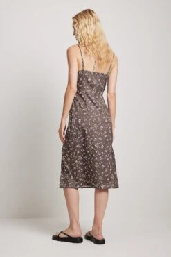 Robe Mi-longue à Cordon De Serrage Sur La Poitrine -Lady Doux Soldes Magasin drawstring chest midi dress 1014 001409 87873687