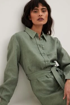 NA-KD Robe Mini En Lin à Cordon De Serrage 19 NA-KD Robe Mini En Lin à Cordon De Serrage -Lady Doux Soldes Magasin drawstring linen mini dress 1100 006037 005234560