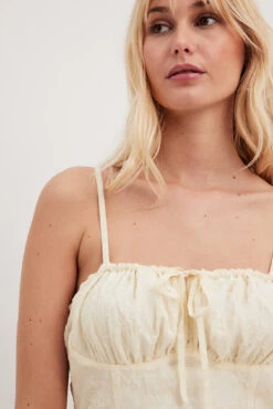 Robe Courte Structurée En Mousseline à Fleurs -Lady Doux Soldes Magasin flower structured chiffon mini dress 1014 001582 002131664