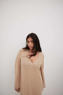 Robe Longue Fluide à Sequins 11 Robe Longue Fluide à Sequins -Lady Doux Soldes Magasin flowy swquin maxi dress 1017 002215 0668 4760