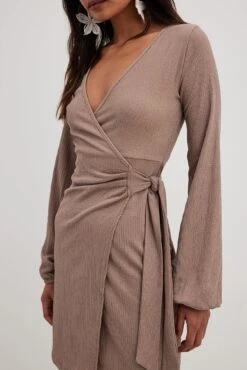 Robe Portefeuille Fluide Structurée -Lady Doux Soldes Magasin flowy wrap structured dress 1018 010466 00175609