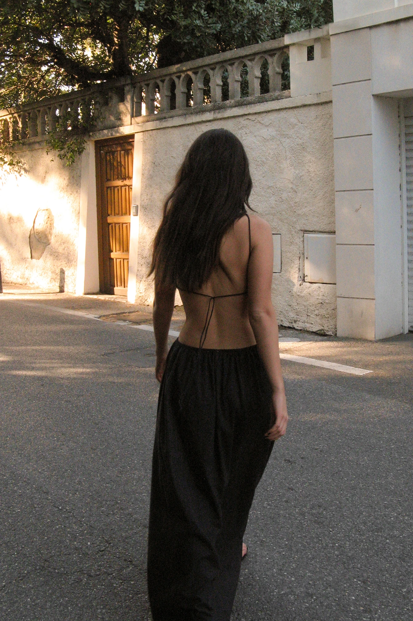 Robe Longue Fluide à Détail Sur Le Devant 7 Robe Longue Fluide à Détail Sur Le Devant – Image 7