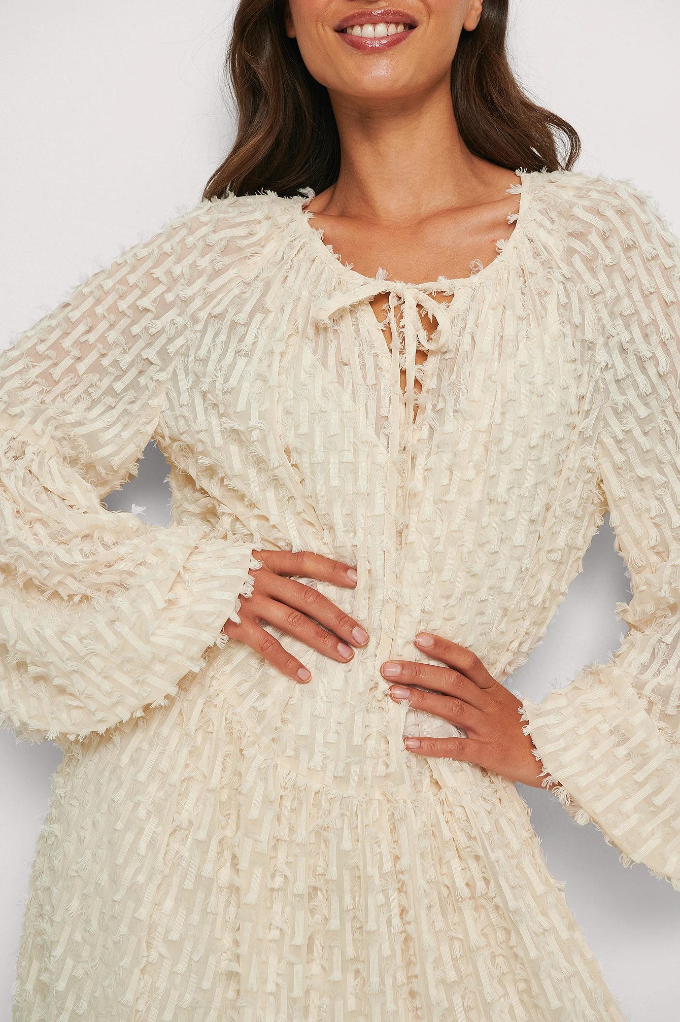 Maxi Robe Floue Texturée Recyclée 4 Maxi Robe Floue Texturée Recyclée – Image 4