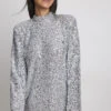 Robe Courte à Col Montant Et Sequins