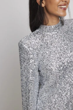 Robe Courte à Col Montant Et Sequins -Lady Doux Soldes Magasin high neck sequin mini dress 1017 001891 00143548