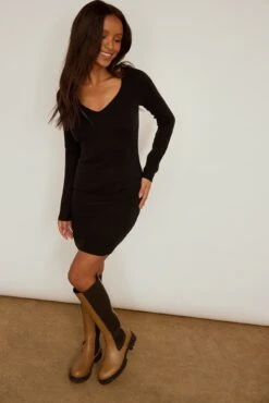 Robe Tricot -Lady Doux Soldes Magasin jasmine azizam knitted v neck mini dress 1685 000052 0002 5643