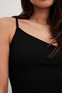 NA-KD Robe Mi-longue Asymétrique En Jersey -Lady Doux Soldes Magasin jersey one shoulder midi dress 1100 007415 000222804