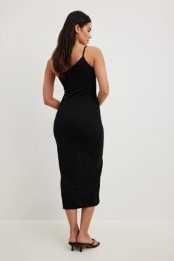 NA-KD Robe Mi-longue Asymétrique En Jersey -Lady Doux Soldes Magasin jersey one shoulder midi dress 1100 007415 000222815