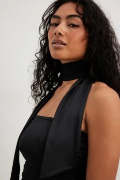 Robe Courte En Jersey Avec écharpe 8 Robe Courte En Jersey Avec écharpe -Lady Doux Soldes Magasin jersey scarf mini dress 1018 010537 000218128