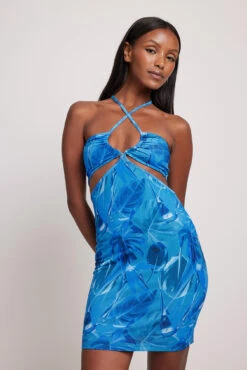 NA-KD Robe Courte à Bretelles Et Détail Goutte D'eau -Lady Doux Soldes Magasin keyhole strap detail mini dress 1100 006613 069515574