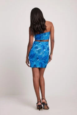 NA-KD Robe Courte à Bretelles Et Détail Goutte D'eau -Lady Doux Soldes Magasin keyhole strap detail mini dress 1100 006613 069515590