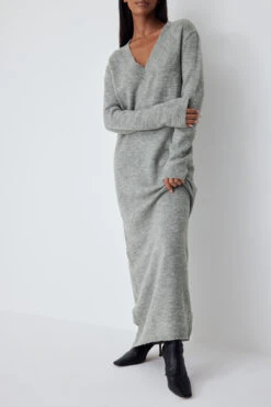 NA-KD Robe Longue En Maille à Encolure En V Profonde -Lady Doux Soldes Magasin knitted deep v neck maxi dress 1018 009972 00086666