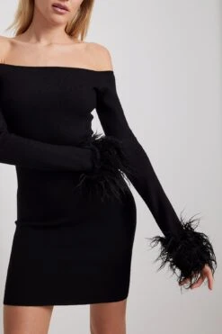 Robe Courte En Maille Bordée De Fausse Fourrure -Lady Doux Soldes Magasin knitted faux fur trim mini dress 1018 009866 000228388