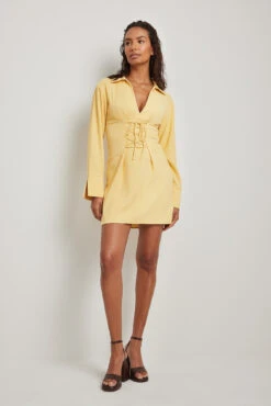 NA-KD Robe Mini à Lacet -Lady Doux Soldes Magasin lacing detail mini dress 1100 006436 00242503