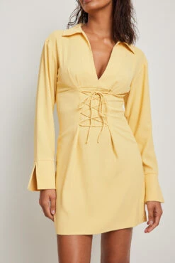 NA-KD Robe Mini à Lacet -Lady Doux Soldes Magasin lacing detail mini dress 1100 006436 00242529