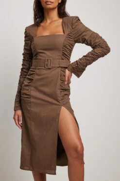 NA-KD Robe Mi-longue Assemblée En Lin 6 NA-KD Robe Mi-longue Assemblée En Lin -Lady Doux Soldes Magasin linen gatherings midi dress 1100 006496 00172829