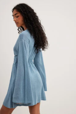 Robe Mini Brillante à Manches Longues 8 Robe Mini Brillante à Manches Longues -Lady Doux Soldes Magasin long sleeve glitter mini dress 1727 000140 0003 15479