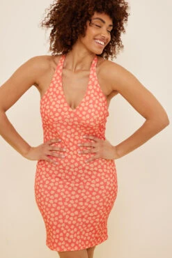 Mini Robe Dos-nu 12 Mini Robe Dos-nu -Lady Doux Soldes Magasin misslisibell halterneck mini dress 1655 000065 0803 13760