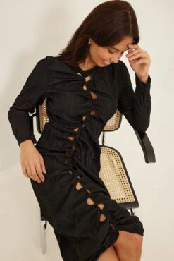 Robe Longue à Détails Trous -Lady Doux Soldes Magasin na kd hole details maxi dress 1018 008987 0002 0172