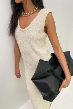 Robe Mi-longue En Tricot 13 Robe Mi-longue En Tricot -Lady Doux Soldes Magasin na kd nakd fluffy knitted sleeveless maxi dress 1018 009018 0260 0021