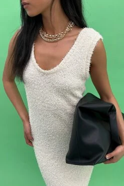 Robe Mi-longue En Tricot 15 Robe Mi-longue En Tricot -Lady Doux Soldes Magasin na kd nakd fluffy knitted sleeveless maxi dress 1018 009018 0260 0028