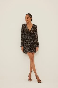 Robe à Smocks Structurée -Lady Doux Soldes Magasin na kd structured smock waist dress 1014 001277 0629 1450