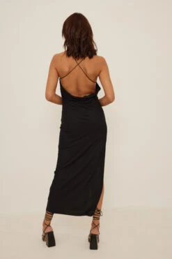 Robe Maille 6 Robe Maille -Lady Doux Soldes Magasin na kd waterfall neck slit mesh dress 1017 001701 0002 7923