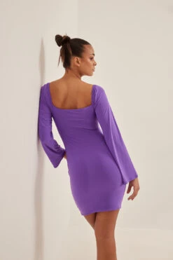 Robe Col En V à Manches Ballon -Lady Doux Soldes Magasin nakd 1017 001541 03687542