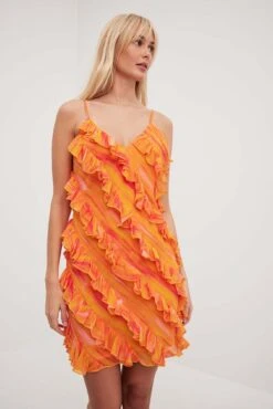 Robe Courte à Volants Sur L'ensemble -Lady Doux Soldes Magasin nakd all over frills mini dress 1014 001556 9430 4318 1