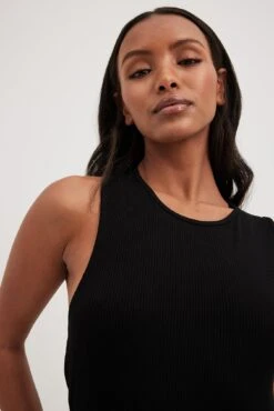 Robe Longue à Dos Asymétrique 12 Robe Longue à Dos Asymétrique -Lady Doux Soldes Magasin nakd asymmetric back maxi dress 1018 010345 0002 0925