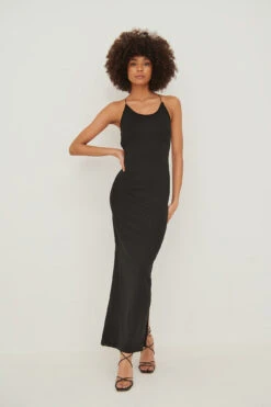 Robe Longue à Laçage Dans Le Dos -Lady Doux Soldes Magasin nakd back detailed maxi dress 1017 001435 0002 02c