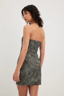 Robe Bandeau Courte En Similicuir Mat -Lady Doux Soldes Magasin nakd bandeau matte pu mini dress 1017 002138 0008 19475