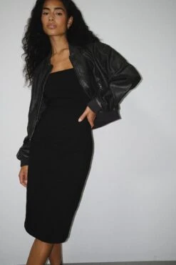 Robe Bandeau Mi-longue -Lady Doux Soldes Magasin nakd bandeau midi dress 1018 010004 0002 2549 1