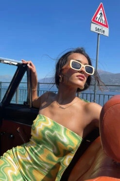 Mini Robe Bandeau -Lady Doux Soldes Magasin nakd bandeau mini dress 1730 000057 9426 1