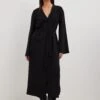 Robe Midi Avec Bouton