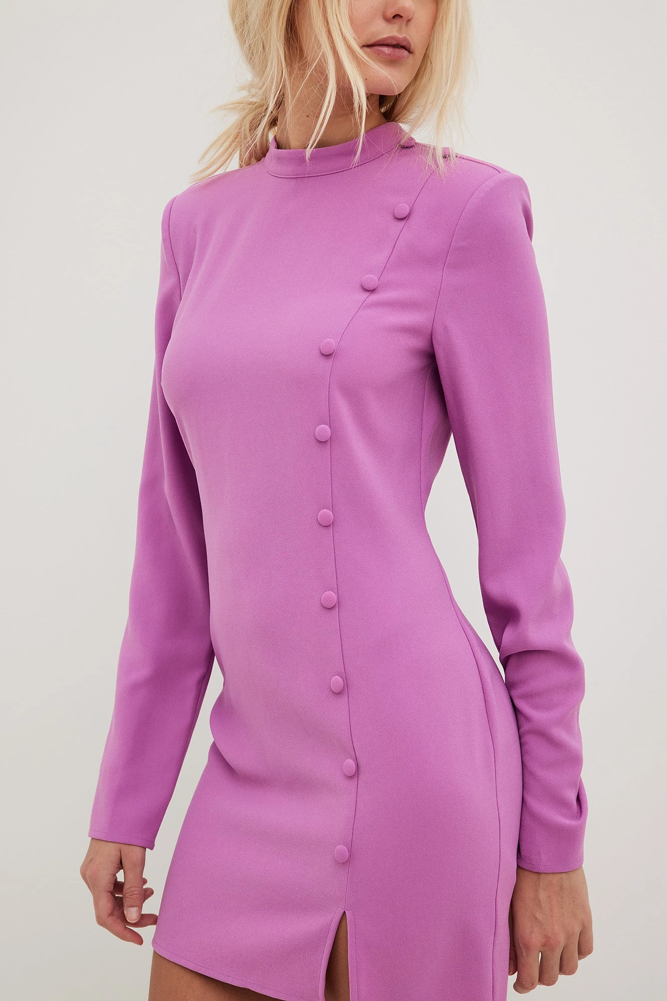 Robe Mini 1 Robe Mini