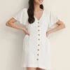 NA-KD Taille Courte Robe Boutonnée