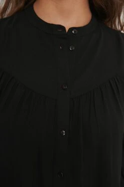 NA-KD Robe Volantée À Col Rond Boutonné -Lady Doux Soldes Magasin nakd buttoned round neck flounce mini dress 1100 003389 0002 05g